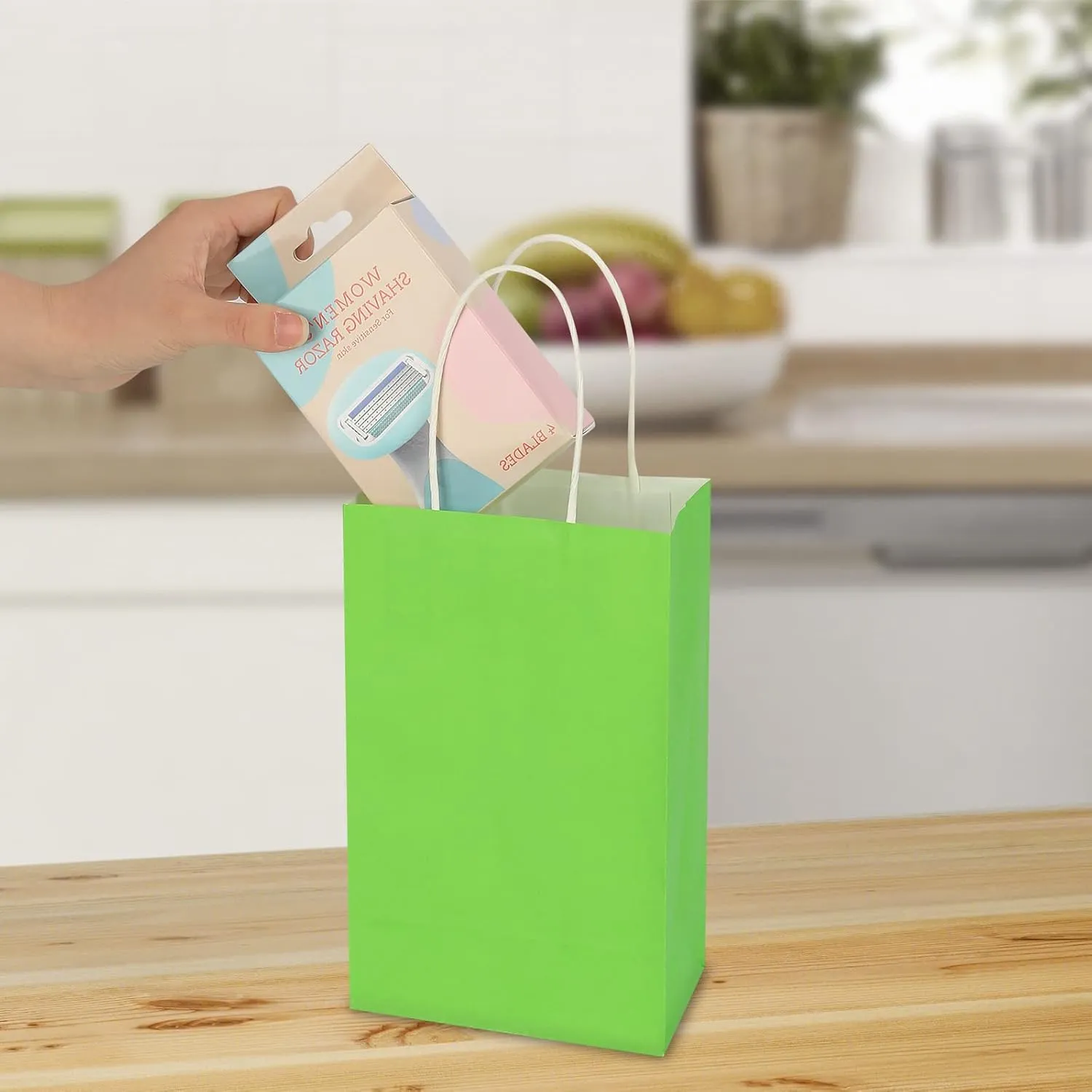 100 Pack 5.25x3.25x8.25 Inch Small Grass Green Kraft Paper Bags with Handles Bulk, Toovip Gift Wrap Bags for Favor Grocery Retail Party Birthday Shopping Business Goody Craft Merchandise Take Out Sacks