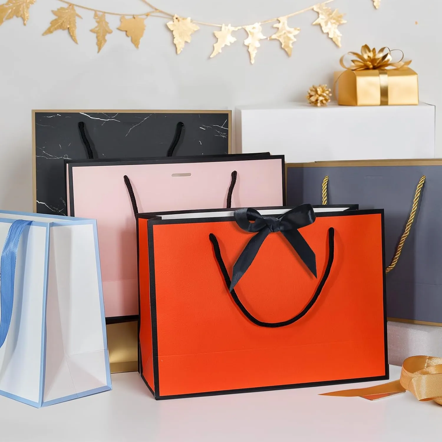 5 | 12 | 25 | 50 Pack Gift Bag with Bow Ribbon Horizontal Paper Gift Bags Bulk for Women Men,with Handles for Birthday Wedding Bridesmaid Party Favor Shopping Retail Gift Sacks (White, 11x4x8 Inch (Pack of 25))