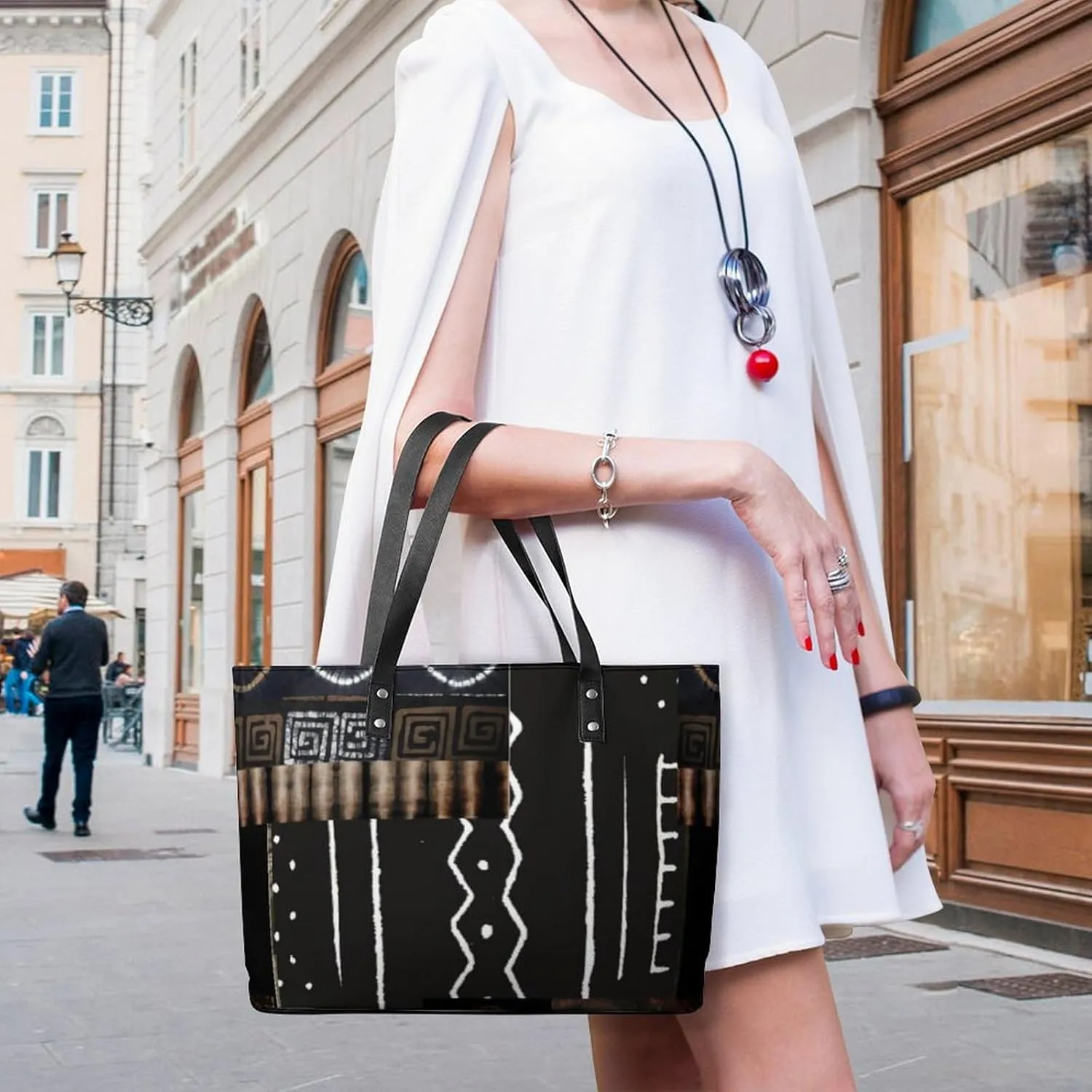 Afrocentric Mud Cloth Print A Leather Handbag with Large Capacity And Portability
