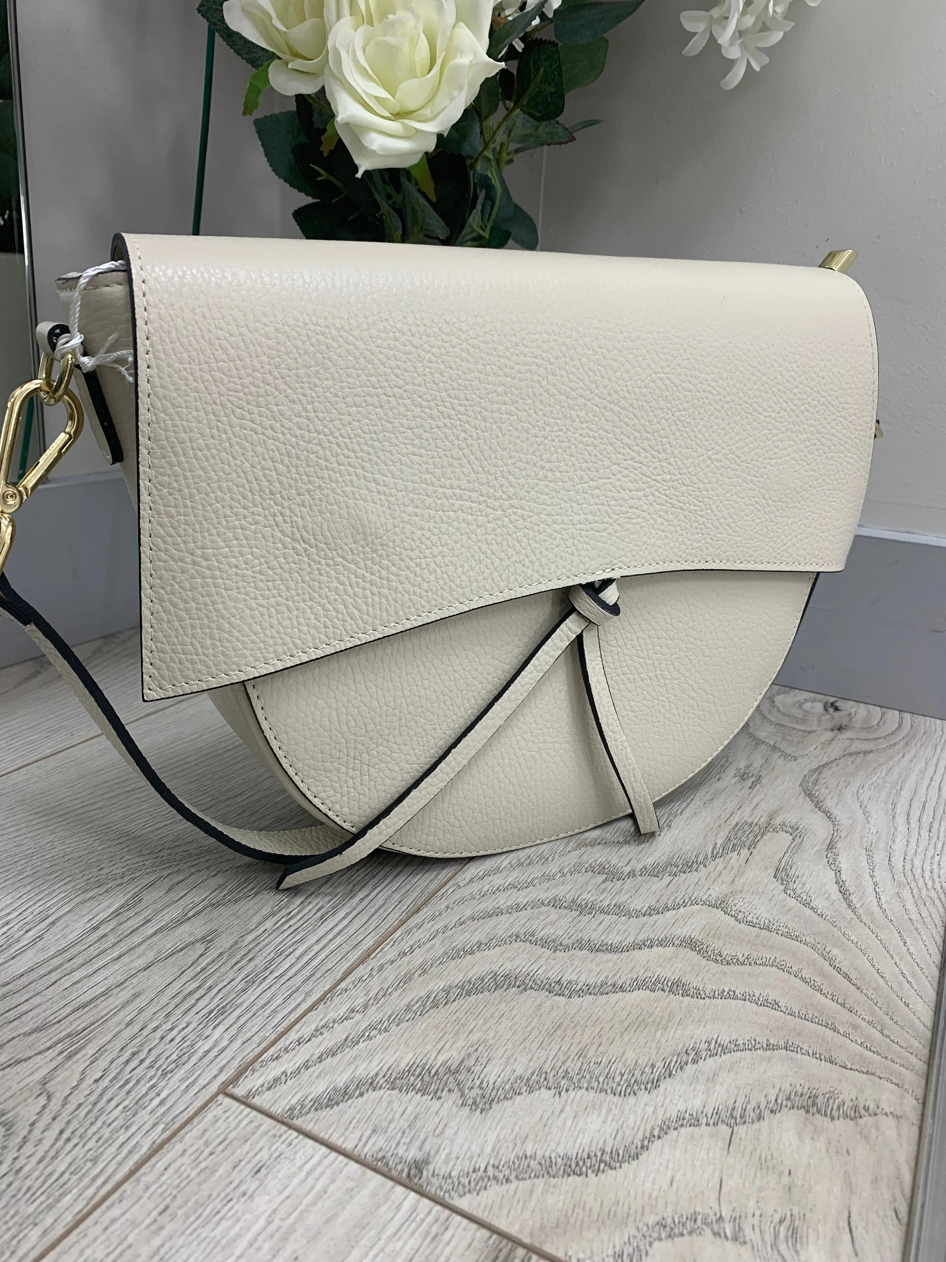 Andrea  Leather Bag