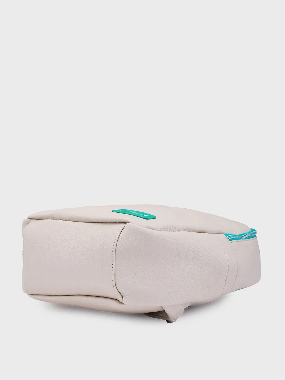 Caprese Tia Medium Beige Backpack