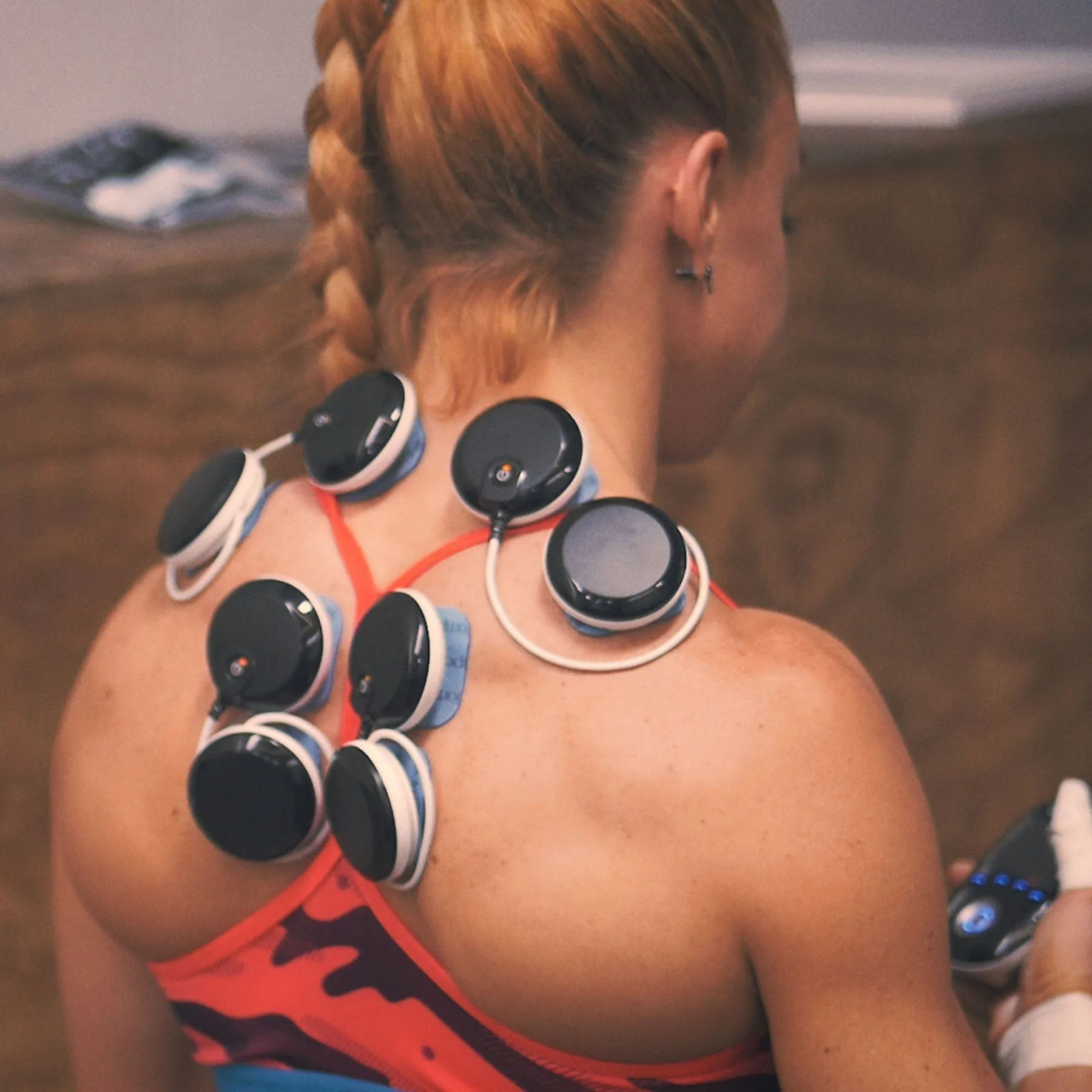 Compex SP 8.0 Wireless Muscle Stimulator [Pre-Order]