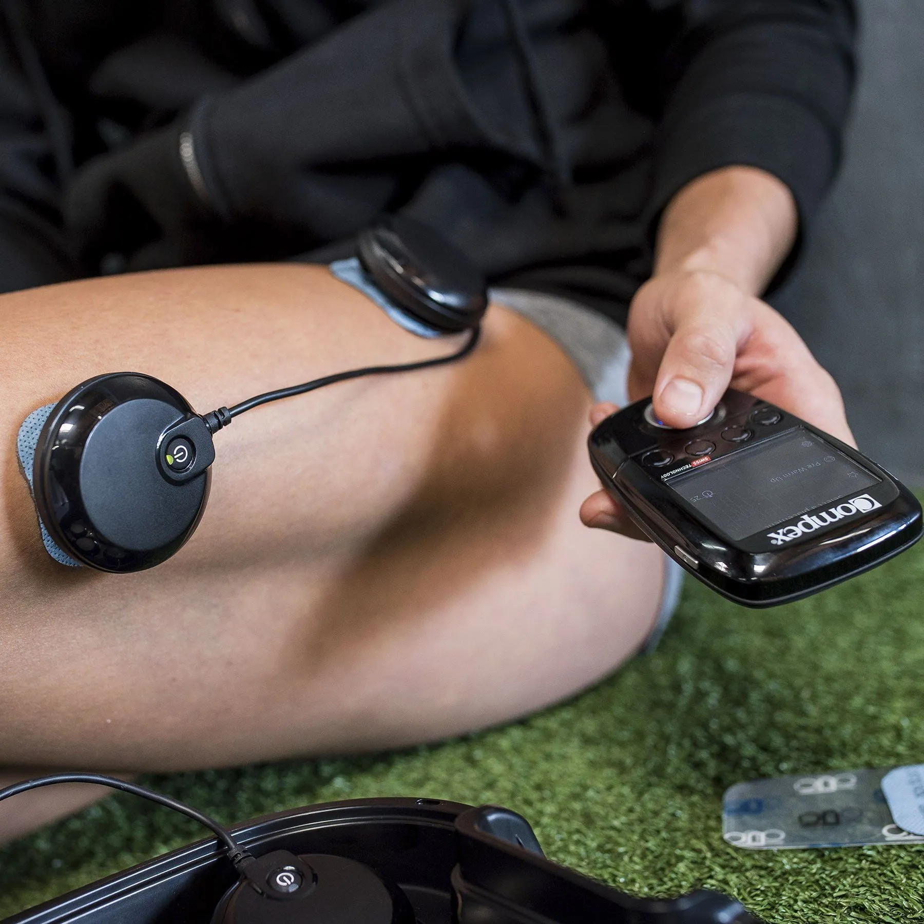 Compex SP 8.0 Wireless Muscle Stimulator [Pre-Order]