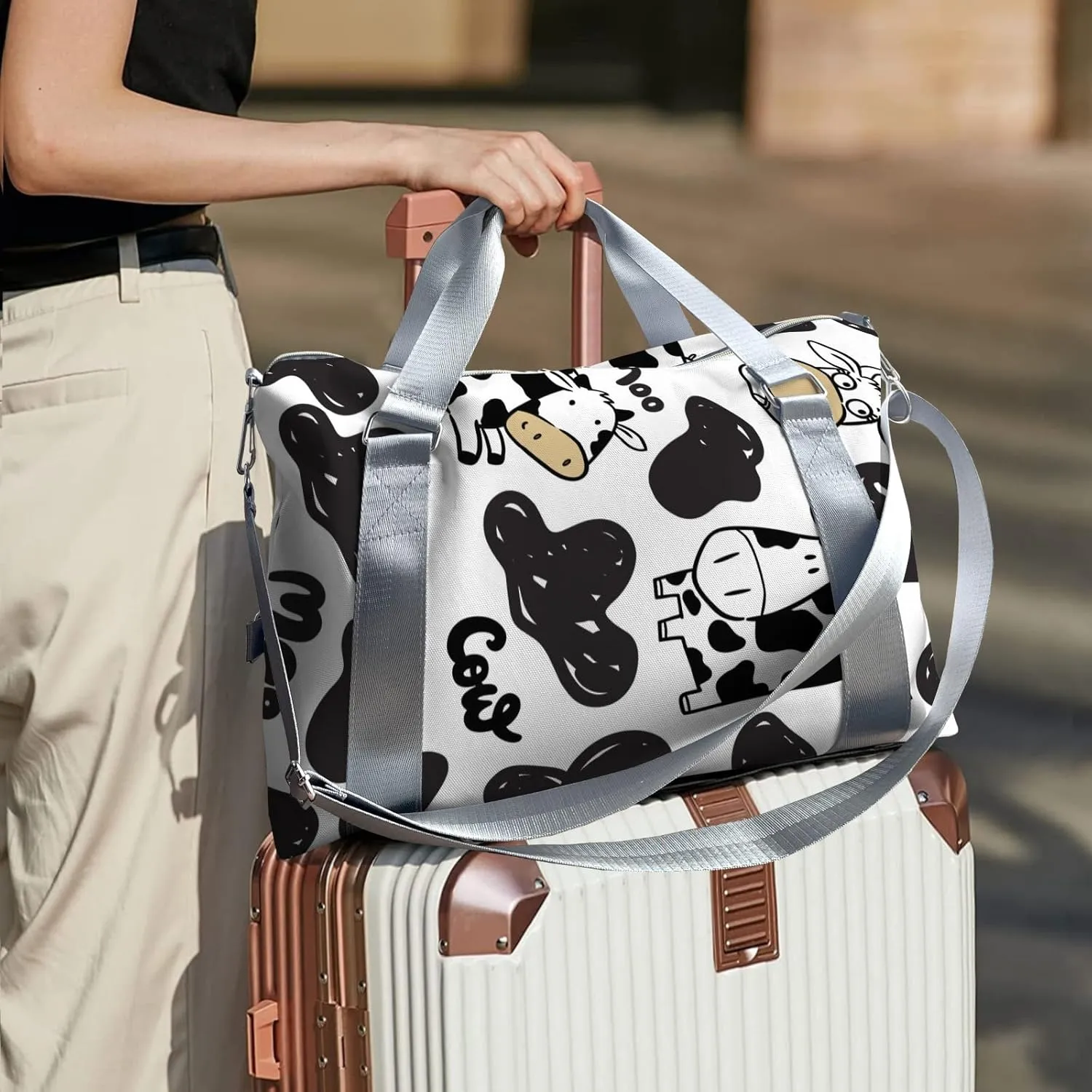 Custom Kids Duffel Overnight Dance Bag for Girls,Farm Animal Print Cow Personalized Dance Duffle Bag for Women Girls Customized Kids Gifts