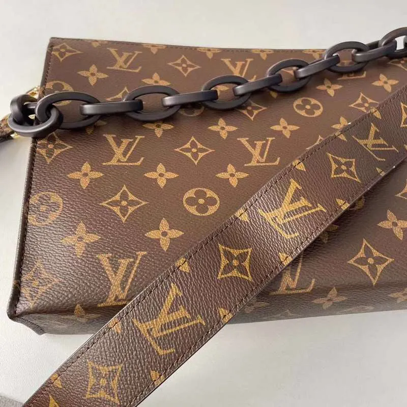 LOV2 Bags - Fashion Bags  1847