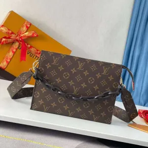 LOV2 Bags - Fashion Bags  1847