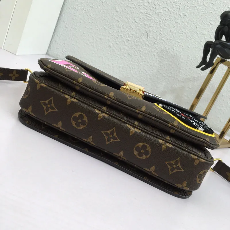 LOV2 Bags - Fashion Bags  2063