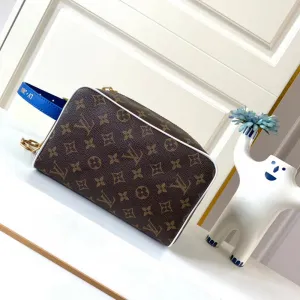 LOV2 Bags - Fashion Bags  2542