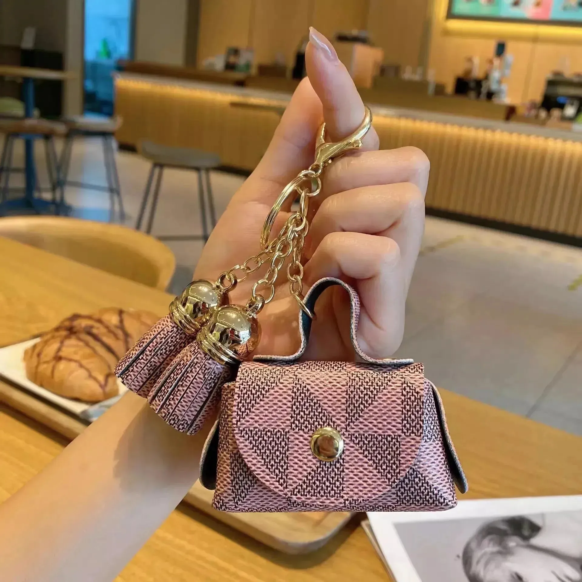 Signature Style Monogram Coin Purse