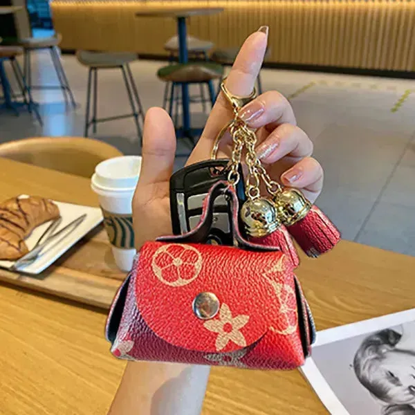 Signature Style Monogram Coin Purse