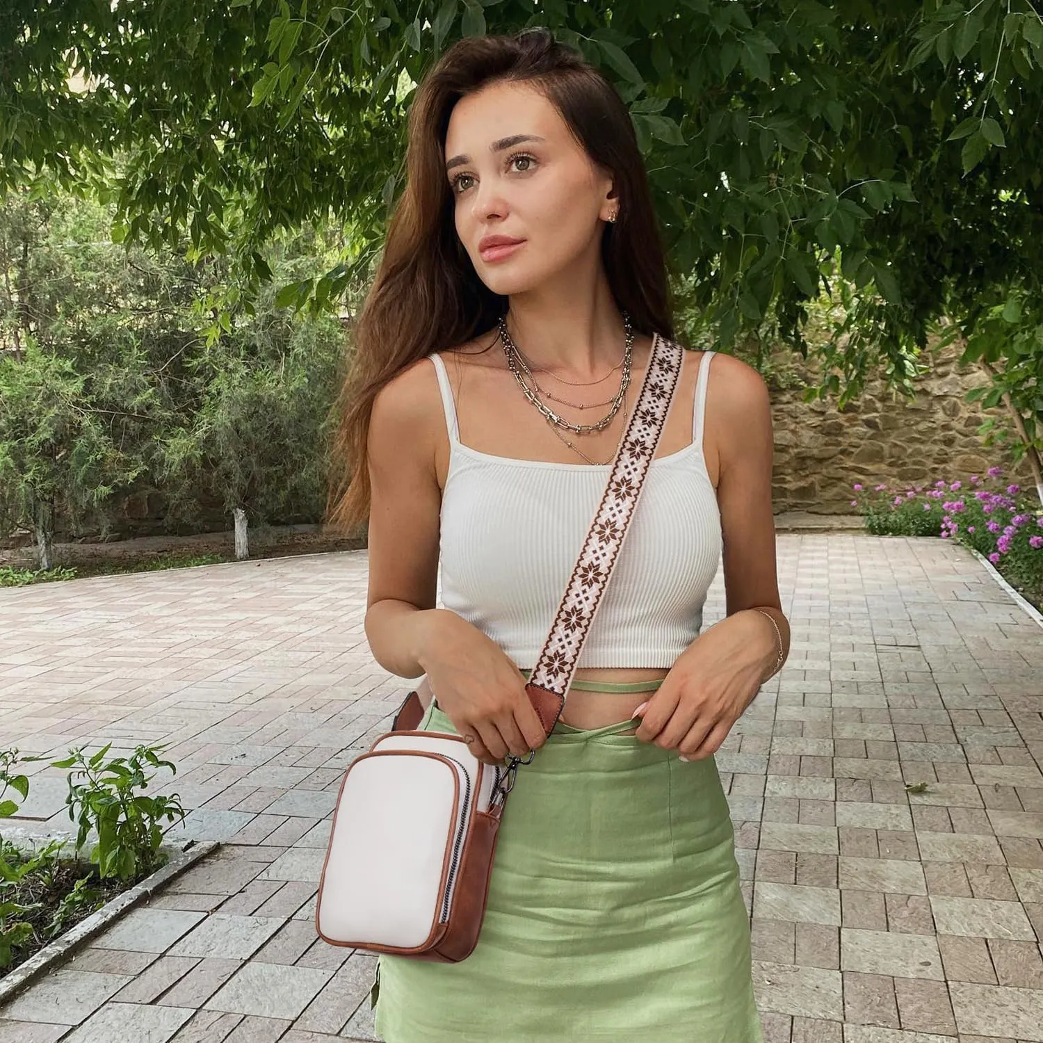 Small Crossbody Bags for Women Trendy,Vegan Leather Cell Phone Purse Crossbody Handbag Purse with Built in Wallet