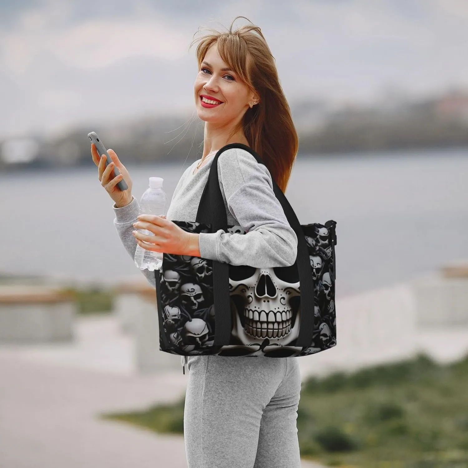 Sports Gym Bag for Women Men Travel Duffel Bag Tote Black and white skulls Weekender Bag Canvas Carry on Overnight Bag for Travel Swimming Fitness Workout Sports Duffle Bag