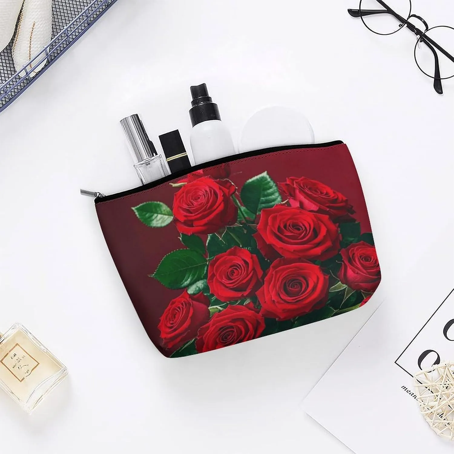 Toiletry Bag for Women Red And Roses Cosmetic Bag Portable Capacity Travel Makeup Bags with Zipper Lightweight Cute Beauty Makeup Organizer for Traveling, Accessories, Essentials